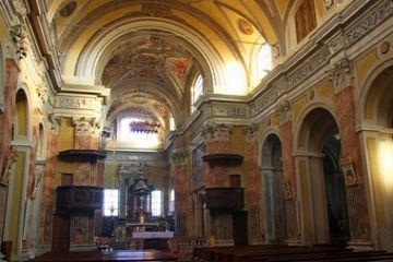 Interno della chiesa (foto di Alessandro Vecchi - 2011)